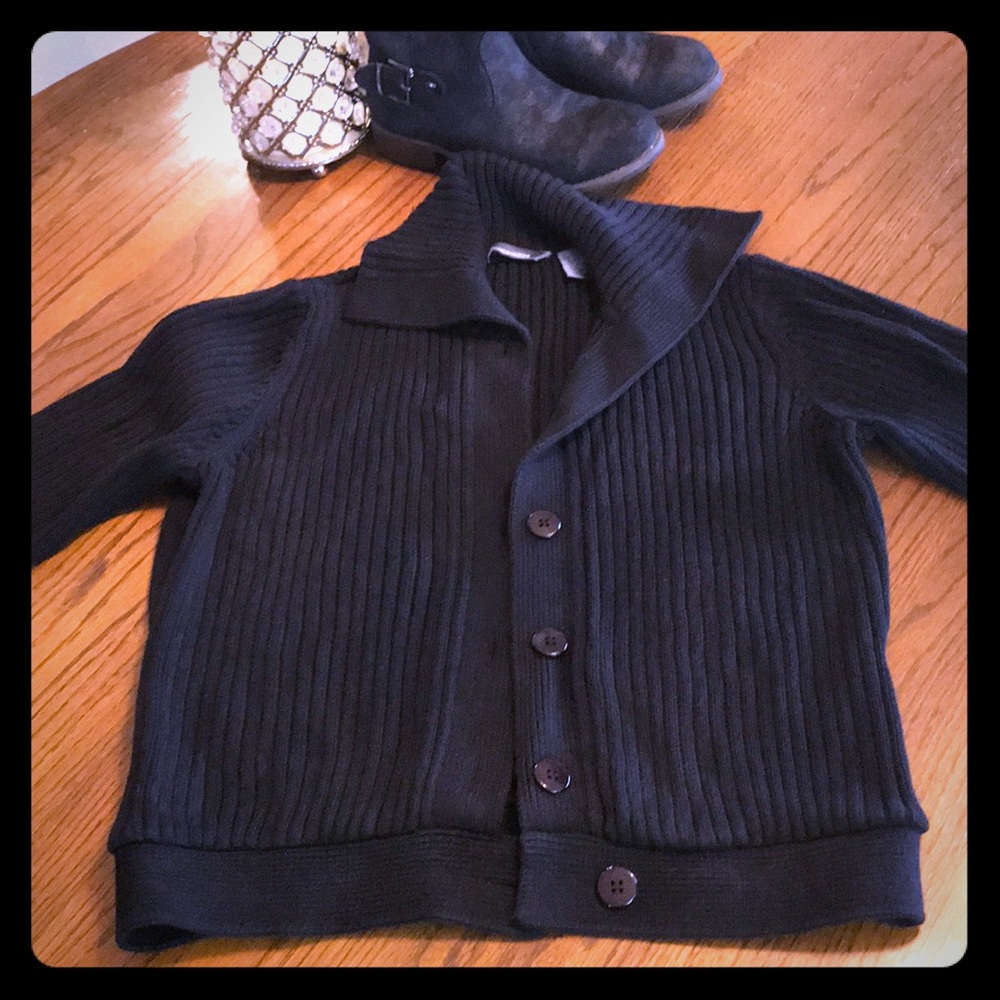 Hilliard and Hansen sweater